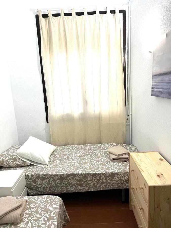 Camp Nou Apartment Wifi Barcelona Luaran gambar